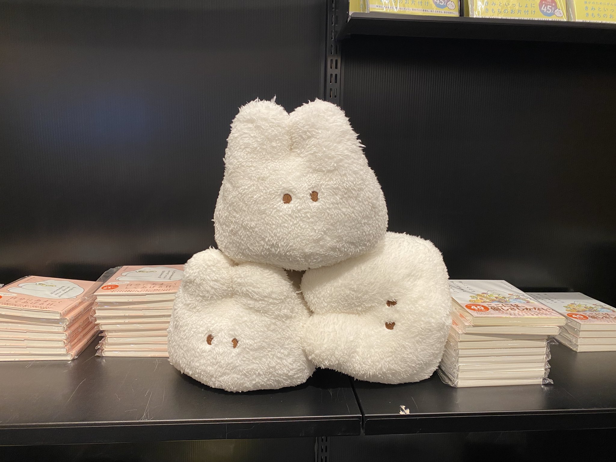 しょりんうさぎちゃんとくまさんのデート、コスモス、秋アレンジ❣️ピンク❁⃘* しょりんうさぎちゃんとくまさんのデート、コスモス、秋アレンジ