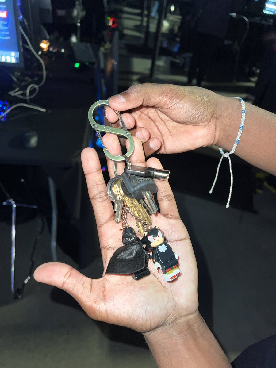 Did anyone lose their keys at HCS Charlotte?