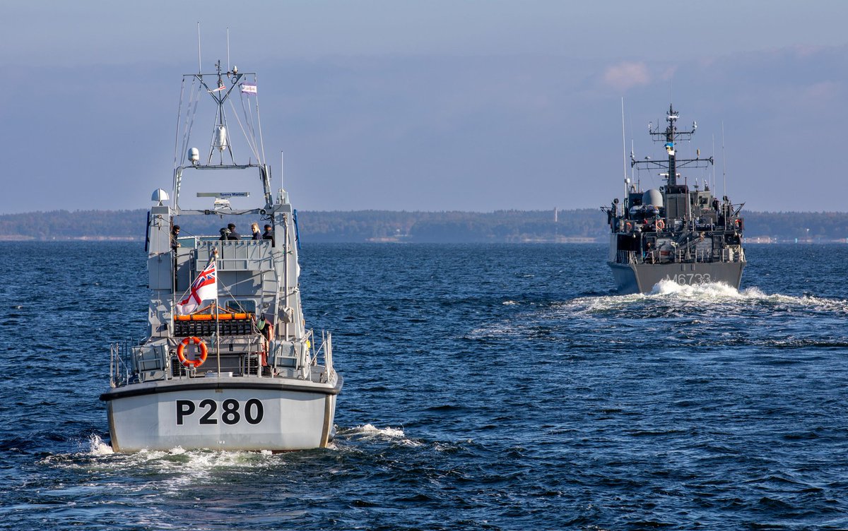 The Joint Expeditionary Force (JEF) (@jefnations) on Twitter photo EML Ugandi of the @Estonian_MoD leads the way exercising operational control of four <a href="/RoyalNavy/">Royal Navy</a> patrol vessels in the Baltic during Exercise #Tarassis. 🚢🤝🚢
Find out more here ➡️: tinyurl.com/yc2zpzvb
#JEFtogether EML Ugandi of the @Estonian_MoD leads the way exercising operational control of four <a href="/RoyalNavy/">Royal Navy</a> patrol vessels in the Baltic during Exercise #Tarassis. 🚢🤝🚢
Find out more here ➡️: tinyurl.com/yc2zpzvb
#JEFtogether