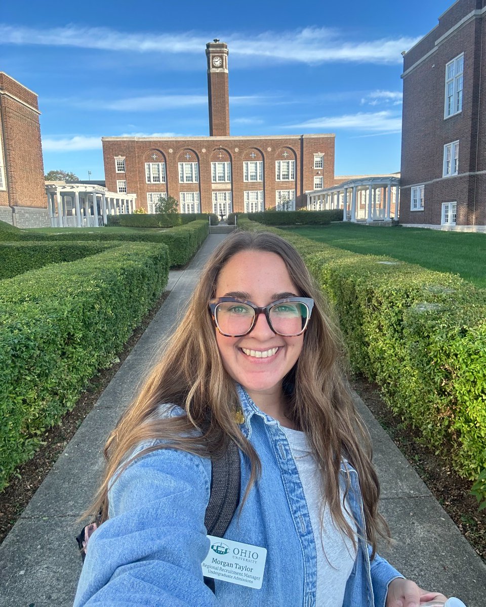 Regional Recruiter Morgan Taylor is on the road again! Today she visited McClain High School in Greenfield, Ohio. Tigers make great Bobcats! 🐾  

If you'd like Morgan to visit your school, please contact her at chillicothe@ohio.edu.