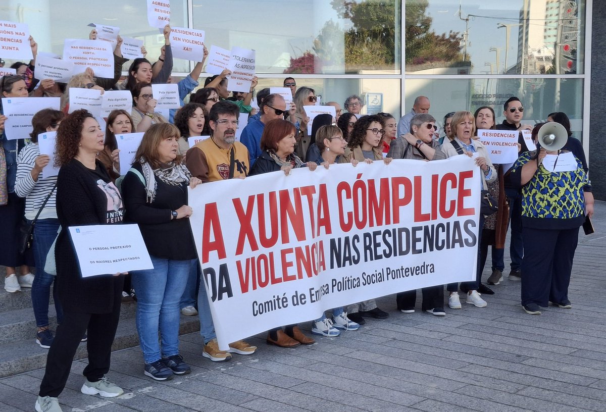 galizaCIG's tweet photo. ⚠️Acusan a Xunta de complicidade co maltrato a persoal e usuarias nas residencias de maiores públicas

👉O comité de Política Social na provincia de #Pontevedra mobilizouse en #Vigo para esixir protección ante agresións físicas, verbais e mesmo sexuais

ℹ️ https://t.co/wISRc50svD https://t.co/pjjuEKoat6
