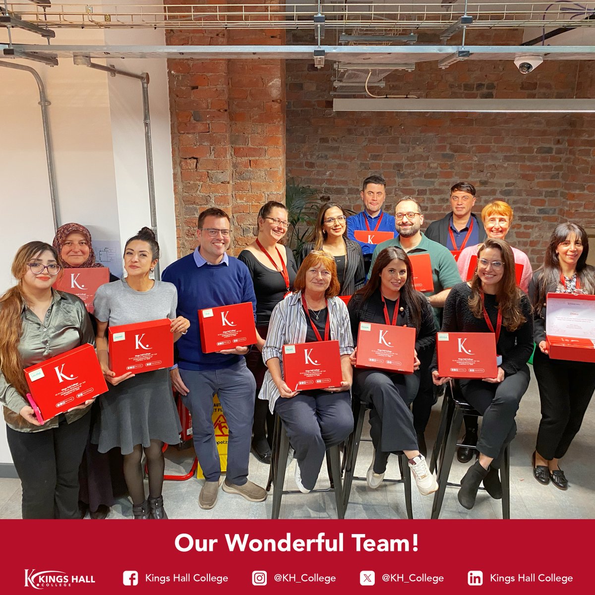 KH_COLLEGE's tweet image. We would like to say a big thank you to our wonderful team for all of their hard work this year! We appreciate each and every one of you! We look forward to accomplishing much more over the coming weeks and months! ❤️

#KingsHallCollege #Manchester #TeamWork