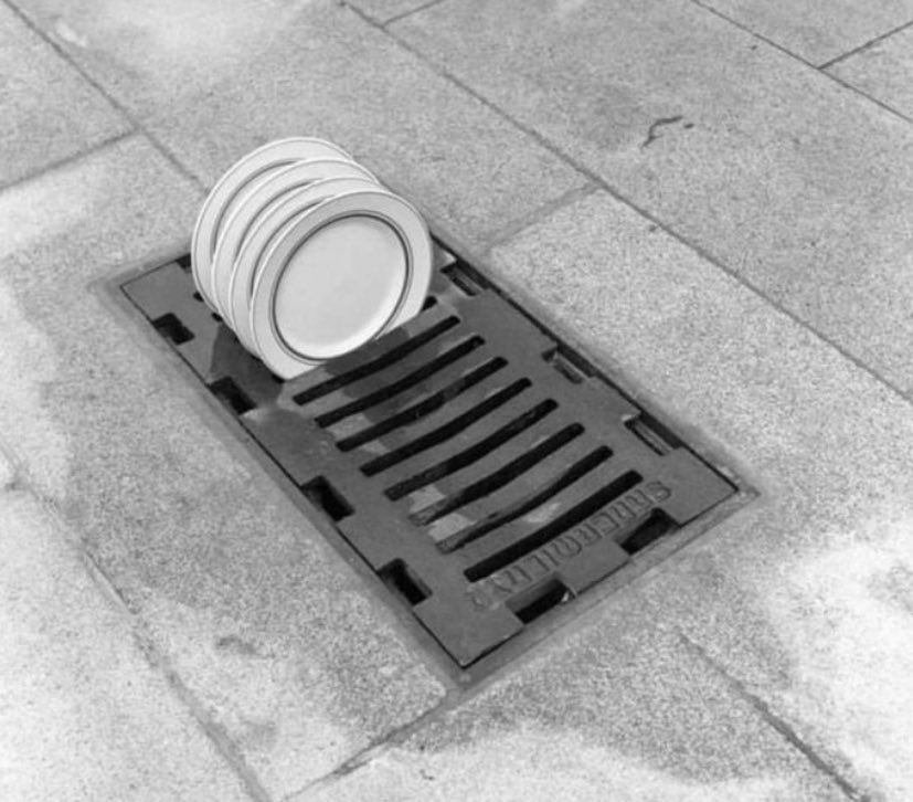 Uyum sağlamış olman, doğru yerde olduğun anlamına gelmiyor.