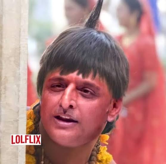 Every 5 years Akhilesh comes with the same script 📜:
“Cycle chalayenge, badlaav layenge” 🚲
Public 😎: Bhai, puncture ho gaya hai! 🤦‍♂️ #PoliticsRoast  #UPPolitics #Akhilesh