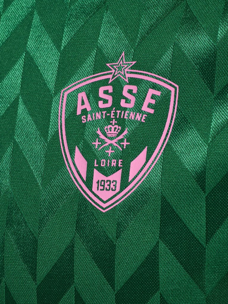 Footy_ShirtNews's tweet photo. https://t.co/PxxizYwwqP https://t.co/69U6TxkIDn