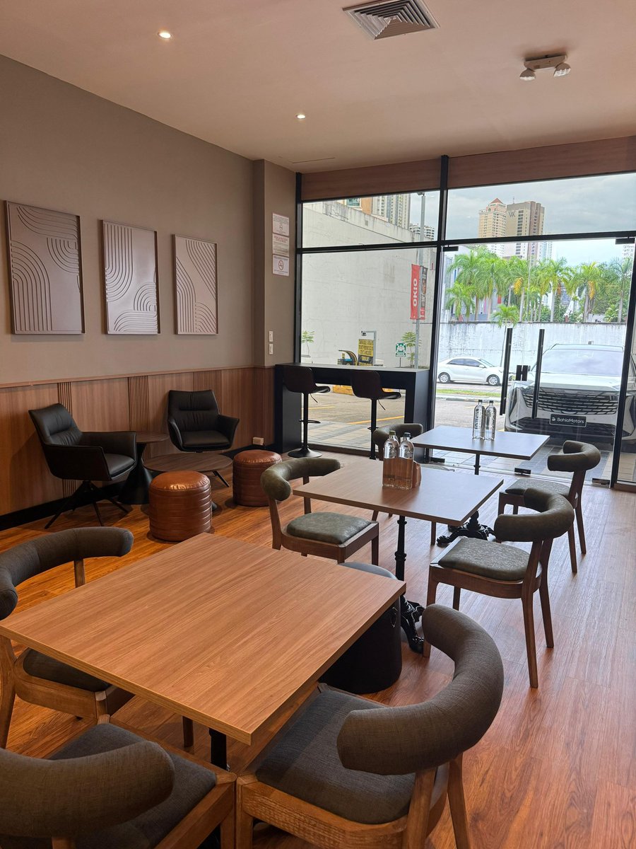 Vayan a #VARIETA tómense sus tragos, puntas, café, desayunos y pizzas. 

Apoyen a los nuevos emprendedores 🫶🏻
📍Plaza NewYork