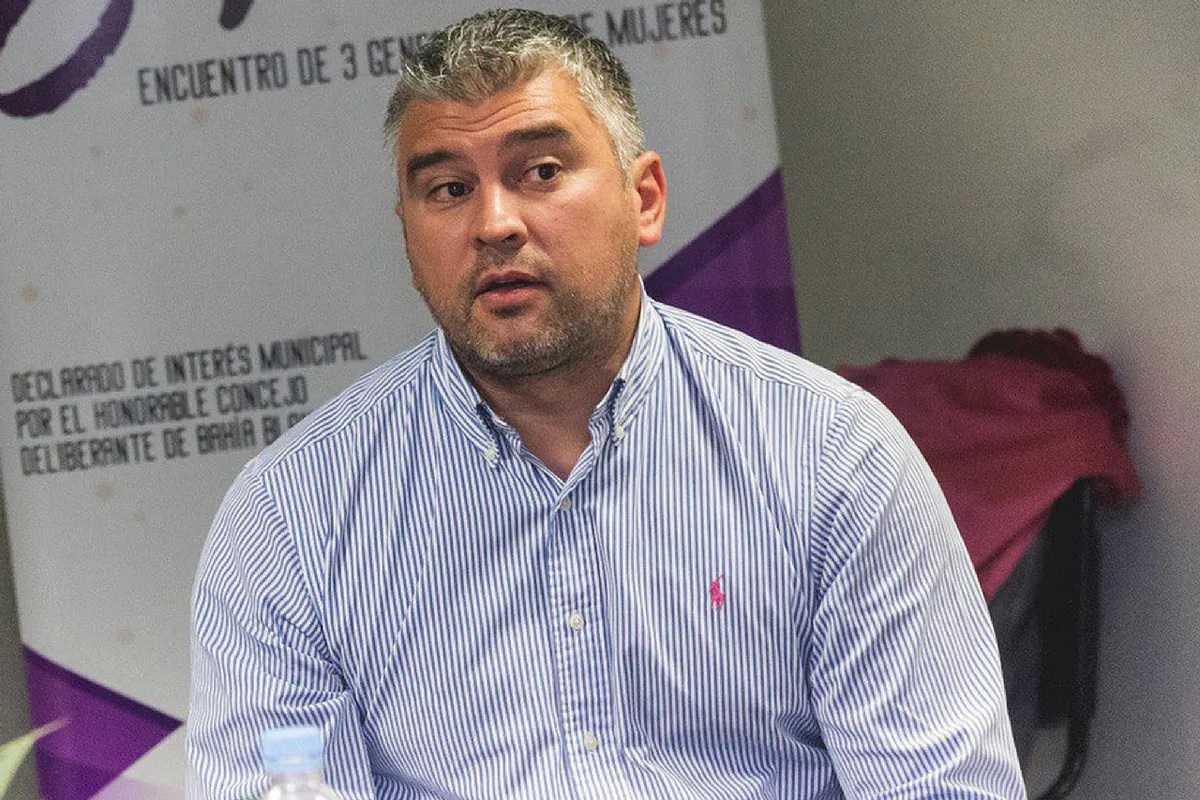 Adrián Palacios, vicepresidente de la Unión de Kiosqueros: "Cerraron 16 mil kioscos en el último año. Muchos se han traslado a la periferia y otros se han transformado en kioscos ventanas para ahorrar el alquiler".

agendapyme.com.ar/2025/10/03/adr…