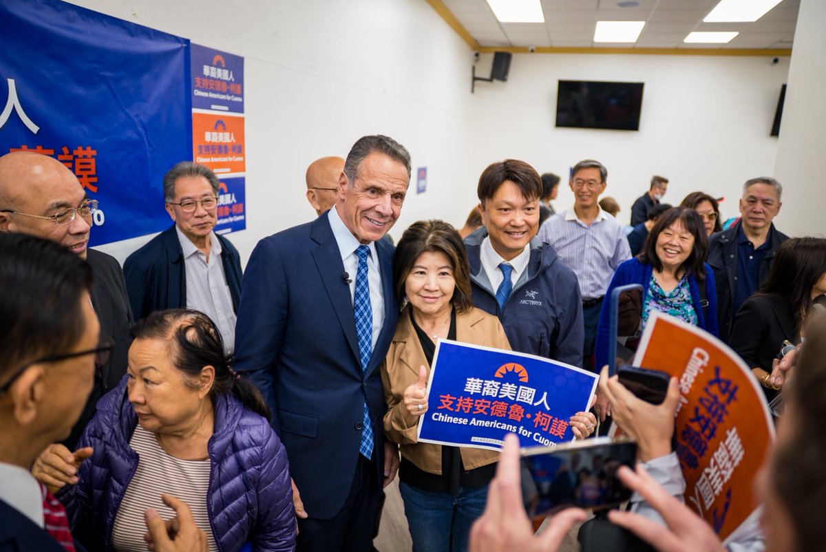 Andrew Cuomo tweet media