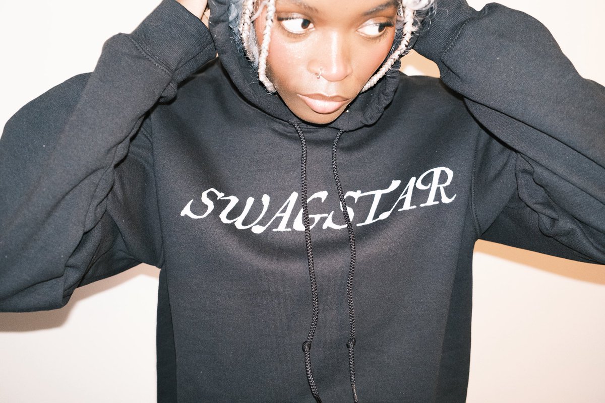 hannahjadagu's tweet photo. New merch im bringing with me on tour ❤️ 

All merch available on my website , except the black tee (only avail on tour)

Shot by my Sam Wilbert <3

https://t.co/hmam6uHlAv https://t.co/FRN8hobxeK