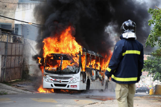 A Tausi Bus traveling from Kampala to western Uganda caught fire this afternoon along the Masaka–Mbarara highway, forcing an emergency stop in Kyazanga town, Lwengo District.