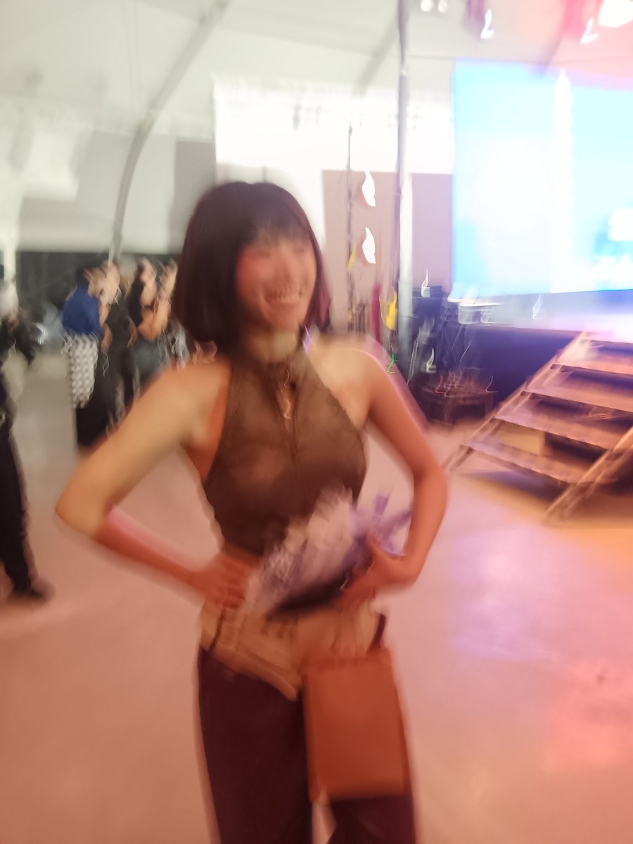 aloi_salceda's tweet image. Nak&apos; picturan kita jan😅
@angelahermoso__ 

#PPOPMusicCultureCaravan #PMCC #PPOPTourismo #Intramuros #IApassport #PPOPConcert
@PMCC_2025