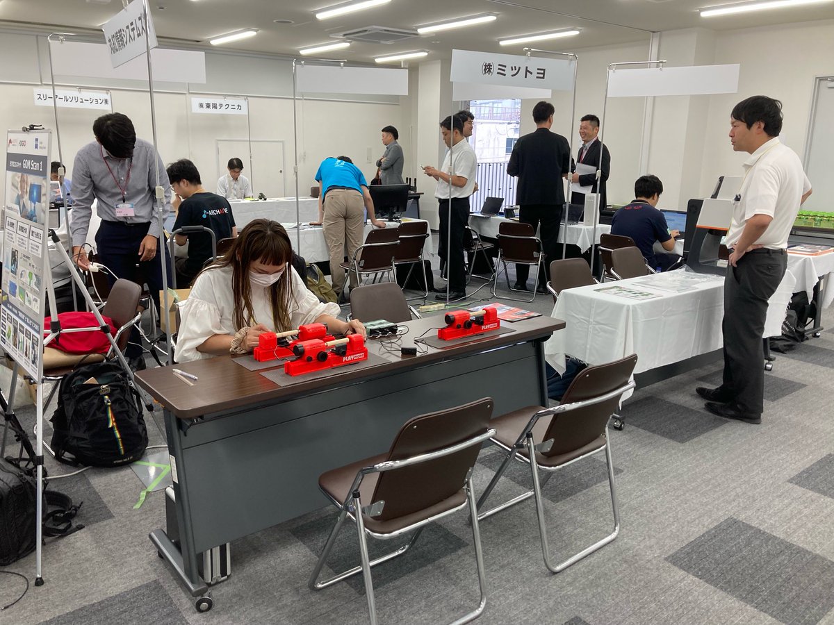 MvcWorks1's tweet photo. 東大阪モノづくりNEXT　未来の工場「人材」活用ソリューションに出展させて頂きました。
人材不足解消と人材育成にお役に立てればと立ち上げた【指導員レンタル】の仕組みについてと【PLAYmake】ご案内させて頂きました。
関係者の皆様。1日ありがとうございました。
https://t.co/MU4n7SITIM https://t.co/Dhwys8Jjtk