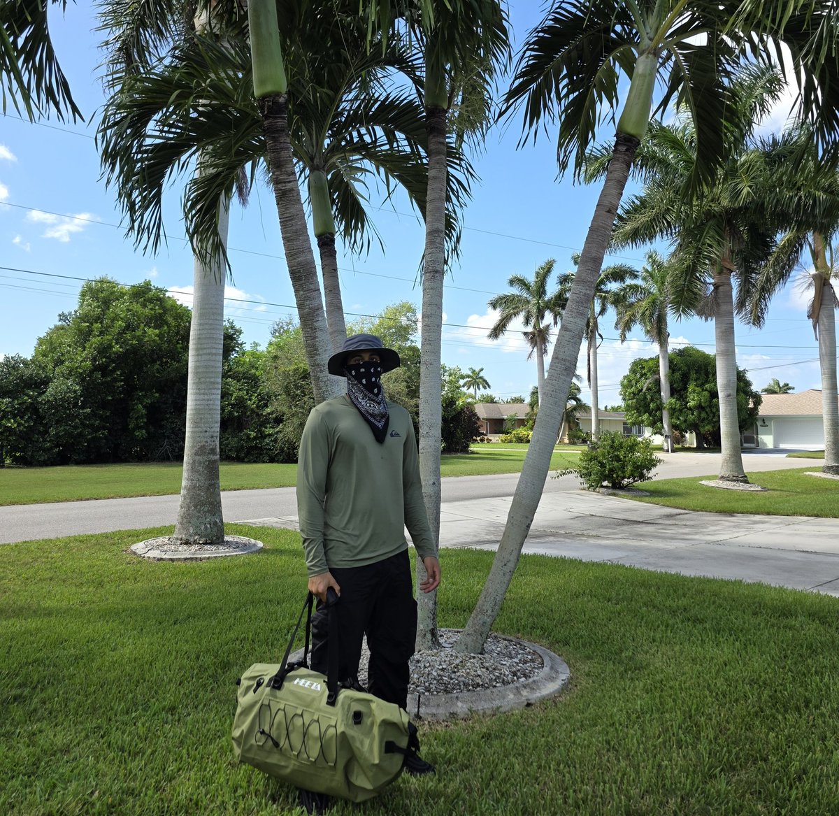 SOL_OFFGRID's tweet image. $OFFGRID Round 2 Coming Soon!
Featuring Gators, Tropical Thunderstorms and Shark Infested Waters!
You really thought I came out with the best, most elaborate, live @pumpdotfun production to date and would let a little misfortune ruin the party?
There's an island that still…