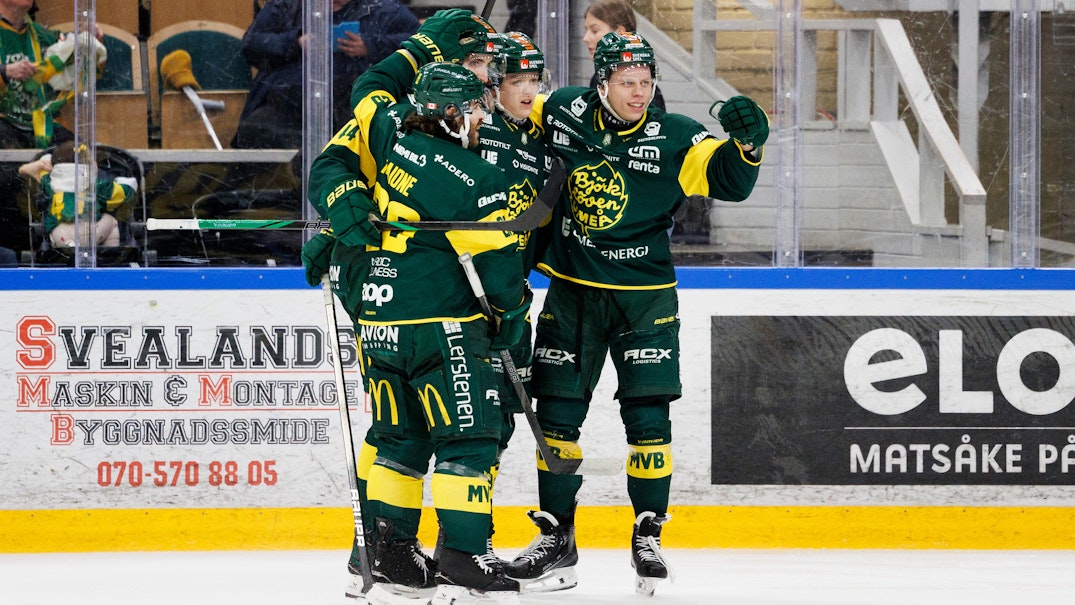 _Agrell_'s tweet image. Vilken grym bortamatch! Man blir lite tårögd av hur fint det ser ut. Hatten av och grattis grabbar💚💛