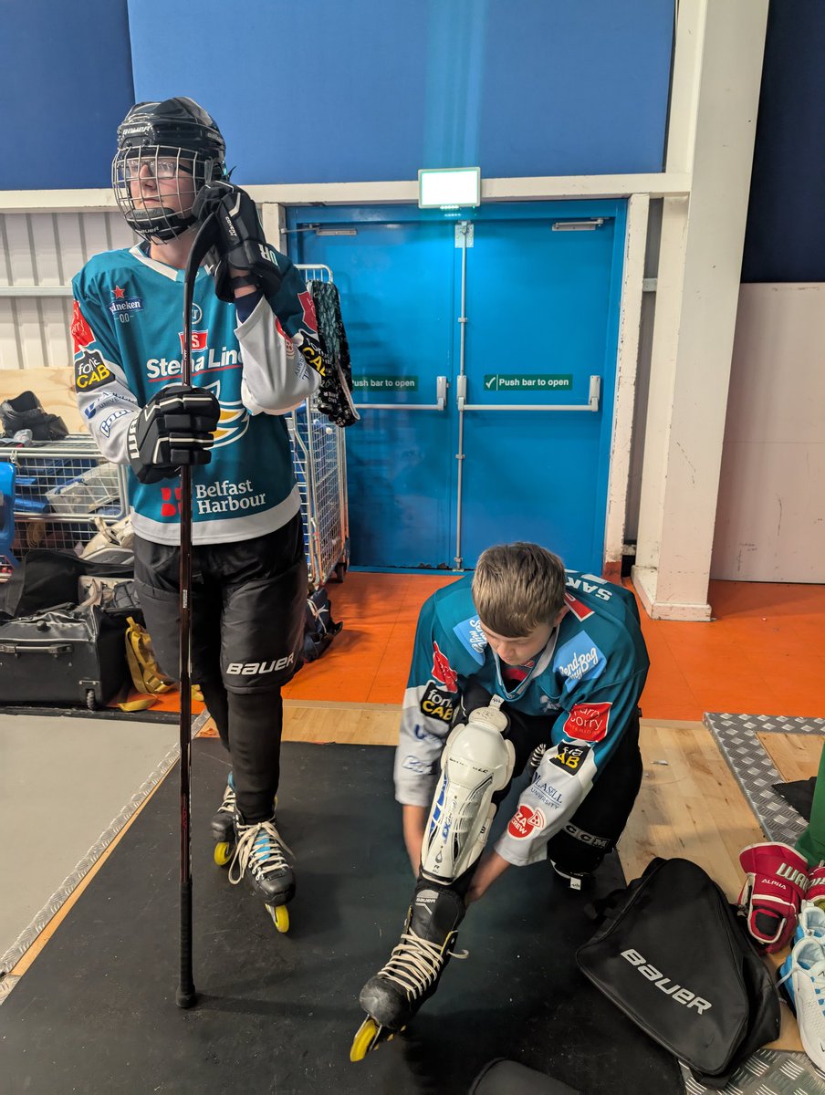 AlSarge01's tweet photo. When the boys join up with a Cardiff roller hockey team and turn up with their @BelfastGiants gear 🤦 https://t.co/lQcLblBAIY