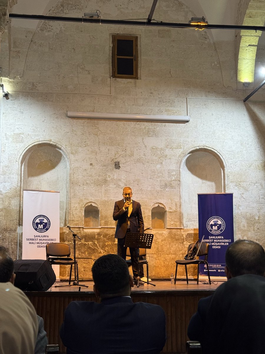 zehrabugdaybey's tweet photo. Ş.Urfa Serbest Muhasebeci Mali Müşavirler Odası’nın düzenlemiş olduğu Bilirkişi Eğitim Sertifika Törenine katılım sağladım.Keyifli ve güzel bir organizasyon oldu.
Emek veren Oda Yönetim Kurulu ekibine; Mustafa Kılıç, Hüseyin Buğdaybey ve Mehmet Emin Genç’e teşekkürler. https://t.co/3R9ojSIsZy