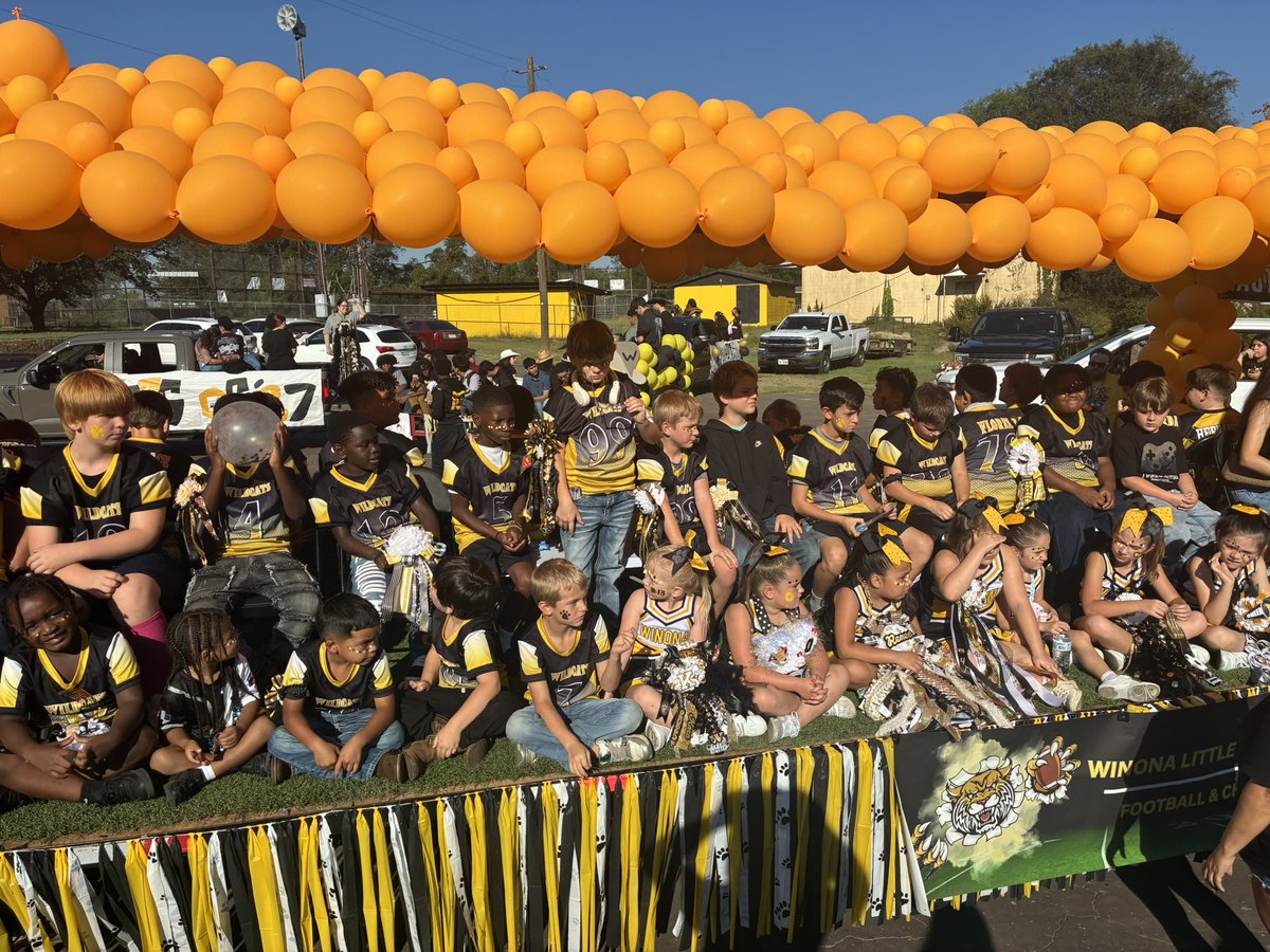 🎉 What an amazing Homecoming Parade! Our students, staff, and families showed up with so much spirit and pride. 🖤💛 Thank you to everyone who helped make it a success—Winona pride is alive and strong! 🐾✨ #Homecoming2025 #WinonaPride