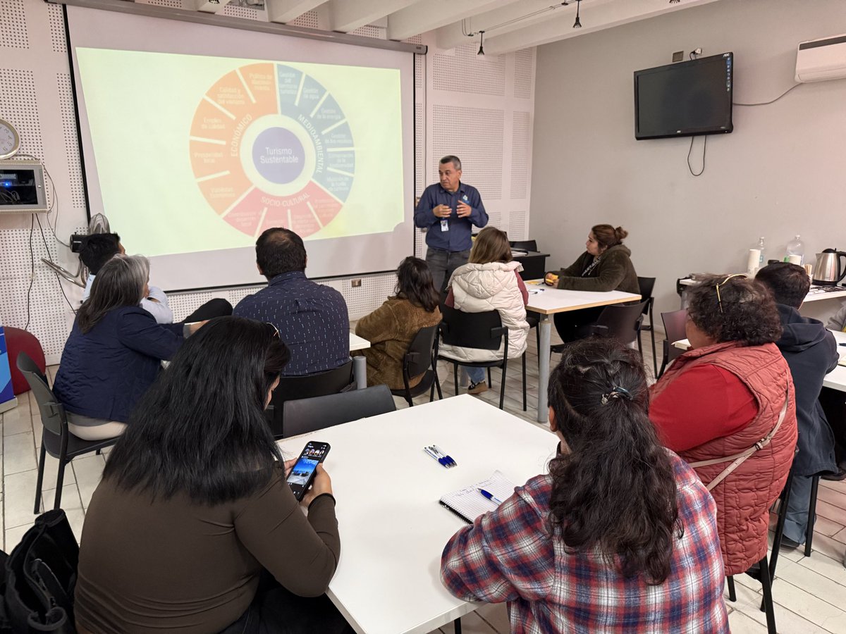 📌 Con gran participación realizamos el Taller de Planificación del Turismo de Taltal junto a la Mesa Comunal de Turismo.

Definimos estrategias y acciones para fortalecer la identidad local y proyectar un turismo sostenible 🌊✨

#TurismoTaltal #PladeturTaltal #DesarrolloLocal