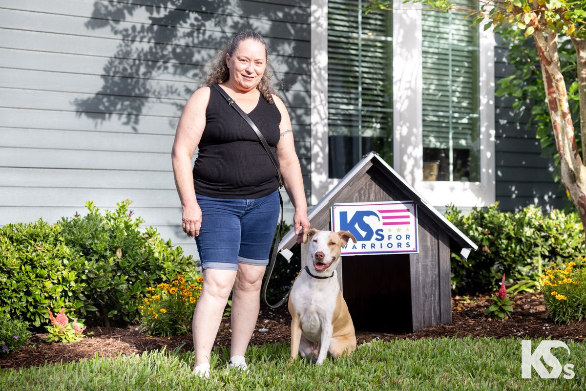 k9sforwarriors's tweet image. Today, we welcome our October class of Veterans as they begin their life-changing journey with their new #ServiceDogs. 

Share your well wishes in the comments below. 👇