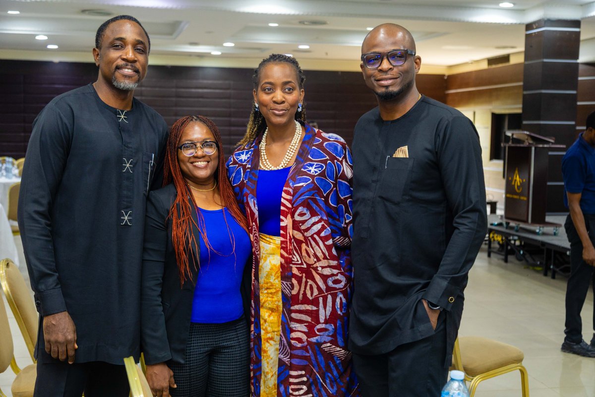 AigFoundation's tweet image. With this community, we are building an effective network of changemakers committed to transforming the public service.

See moments from our last upskilling session.

#AIGAlumni #LeadershipDevelopment #PublicSectorReform #Publicprocurement #AigImoukhuedeFoundation