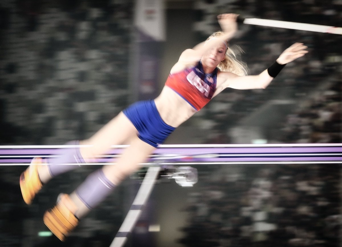 TrackFieldImage's tweet image. Sandi Morris, pole vault , Tokyo 2025.
.
.
.
.
.
.
#sandimorris #polevault #trackandfield #vaulter #athletics #tokyo2025 #jeffcohenphoto @sandicheekspv instagr.am/p/DPWqpnVkuvK/