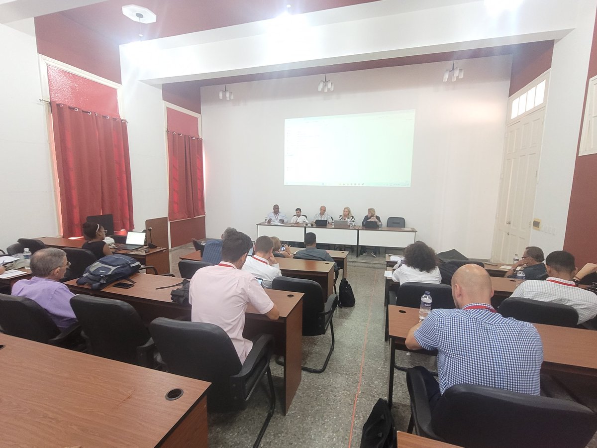 Continua X CEE <a href="/CIPICuba/">CIPI</a> con panel Europa en la encrucijada. <a href="/RaynierPellonA/">Raynier Pellón Azopardo</a>