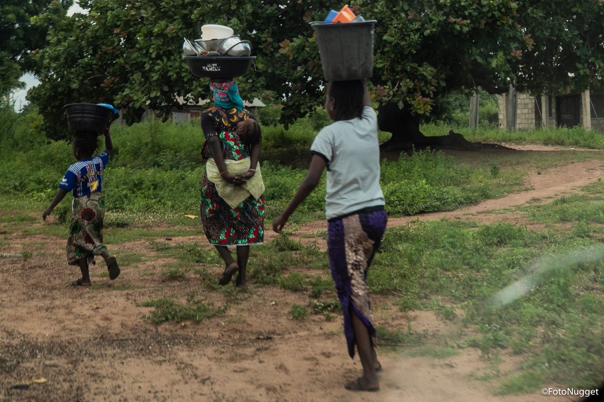 FotoNugget's tweet image. PHOTOS: Oke-Ode Town Empties After Bandit Attack Leaves 21 Dead.
The heart of Oke-Ode, Kwara State, where bandits struck at 7:00am. on September 28, 2025, killing 21 people, including local security operatives and forest guards.
Oke-Ode, Kwara
3rd-October-2025