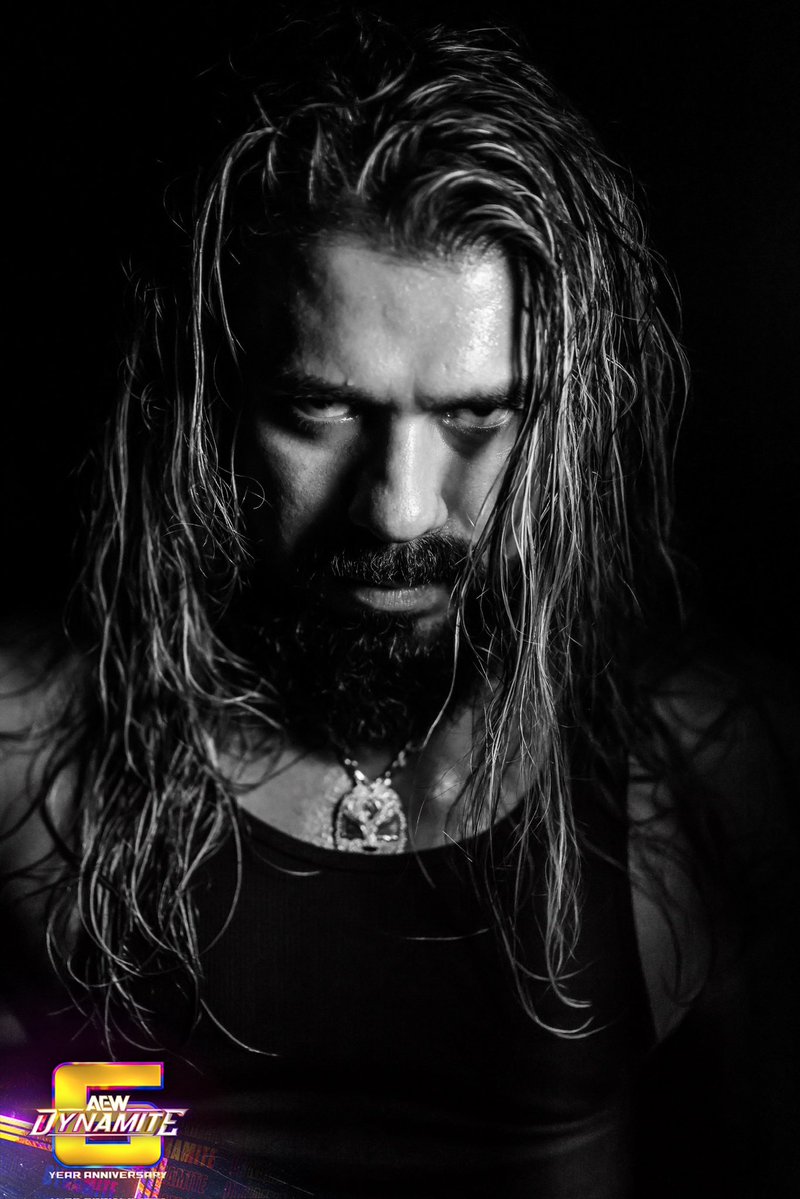 RyanLoco's tweet image. Andrade || @AEW