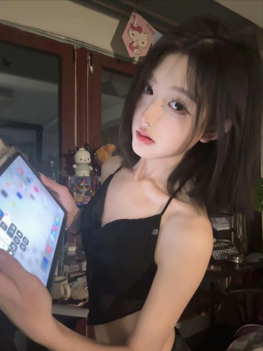 emmacaroline2's tweet photo. 正经女大 #反差
#女高中生 https://t.co/3J6UjZbbgq