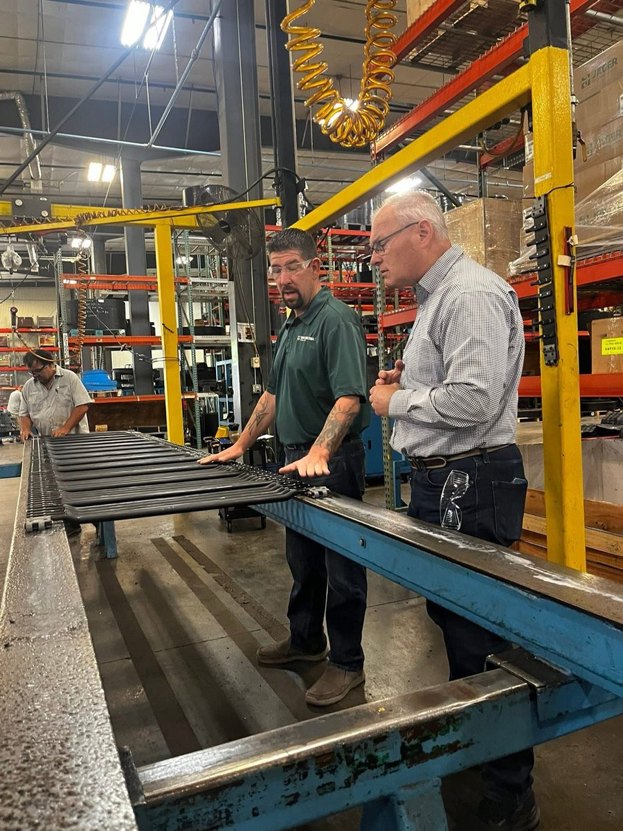 RepPeteStauber's tweet image. Today is National Manufacturing Day! Minnesota’s 8th Congressional District thrives on the hard work of our manufacturers. They drive innovation and create good quality jobs. Let’s honor their contributions and continue to champion American-made goods!