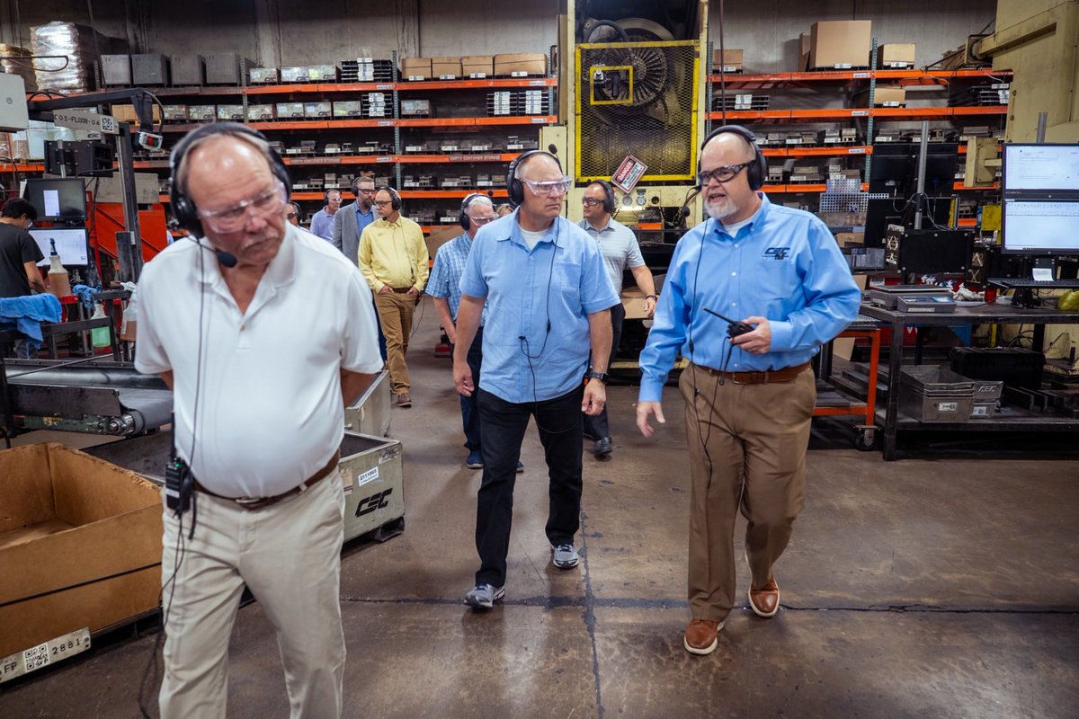 RepPeteStauber's tweet image. Today is National Manufacturing Day! Minnesota’s 8th Congressional District thrives on the hard work of our manufacturers. They drive innovation and create good quality jobs. Let’s honor their contributions and continue to champion American-made goods!