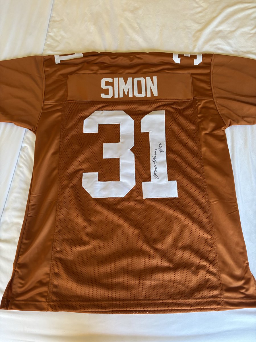 Elite Sports Memorabilia tweet media