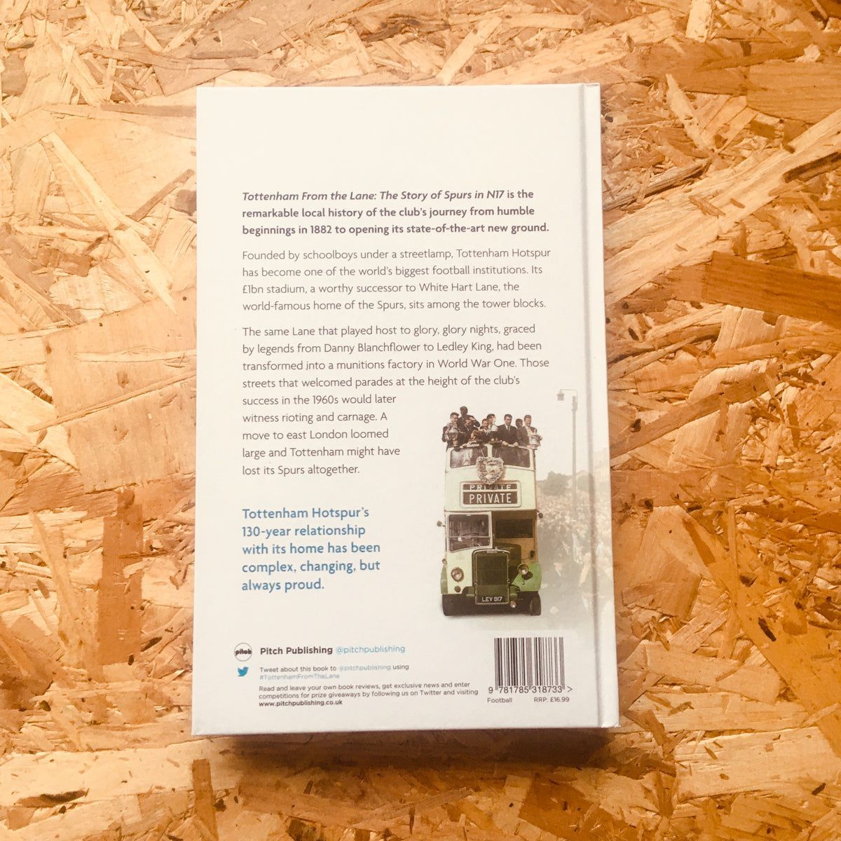 𝐑𝐄𝐒𝐓𝐎𝐂𝐊 | TOTTENHAM, FROM THE LANE by <a href="/Kat_Lucas_/">Kat Lucas</a>

The remarkable local history of the #THFC's journey from humble beginnings in 1882 to opening its state-of-the-art new ground.

<a href="/PitchPublishing/">Pitch Publishing 📚 Sports Books</a>

🛒 stanchionbooks.com/products/totte…