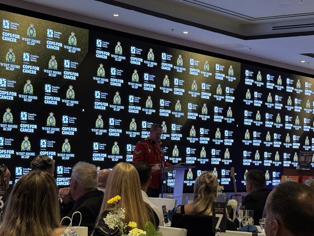 JeffKibbleCML's tweet image. The Cops for Cancer gala was a powerful reminder of what community looks like when we rally together for hope, healing, and action.

From the courageous stories shared to the generosity in the room, every moment reflected the strength of families facing childhood cancer—and the…