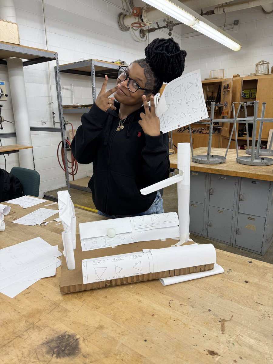 Congratulations to Falcon Technology teacher, Sam Henry, who was the recipient of a $2,000 grant from the Kiwanis Club. She plans to use the money for hands-on project materials for her students. 💛💚 Way to go Ms. Henry! #falconpride <a href="/vbschools/">VBSchools</a>