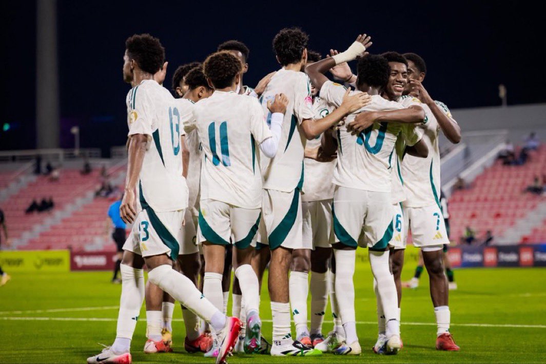 منتخب السعودية تحت 17 عام: 🇸🇦🤯

وصيف آسيا
بطل الخليج

— المشاركة القادمة: في المونديال! 

😰💚