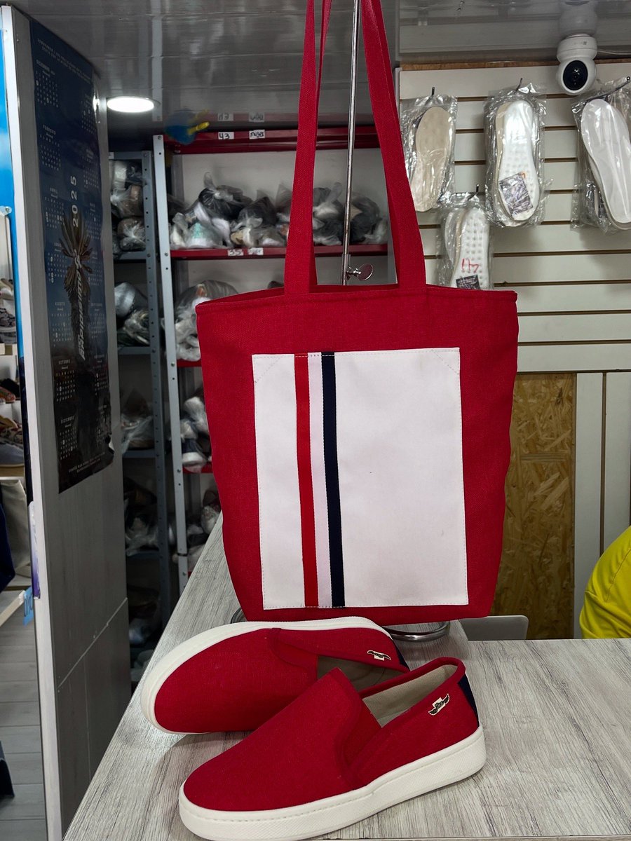 ShoesXian's tweet photo. Combo Mocasín y Bolso
#buscamosclientes #Tendencias https://t.co/EzFoAZYkDa