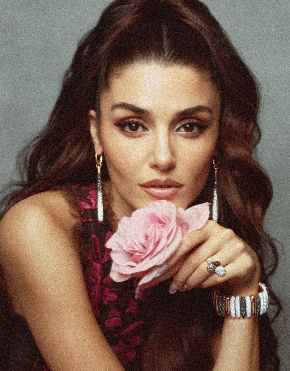 hande erçel pics (@ercelhandepics) on Twitter photo 