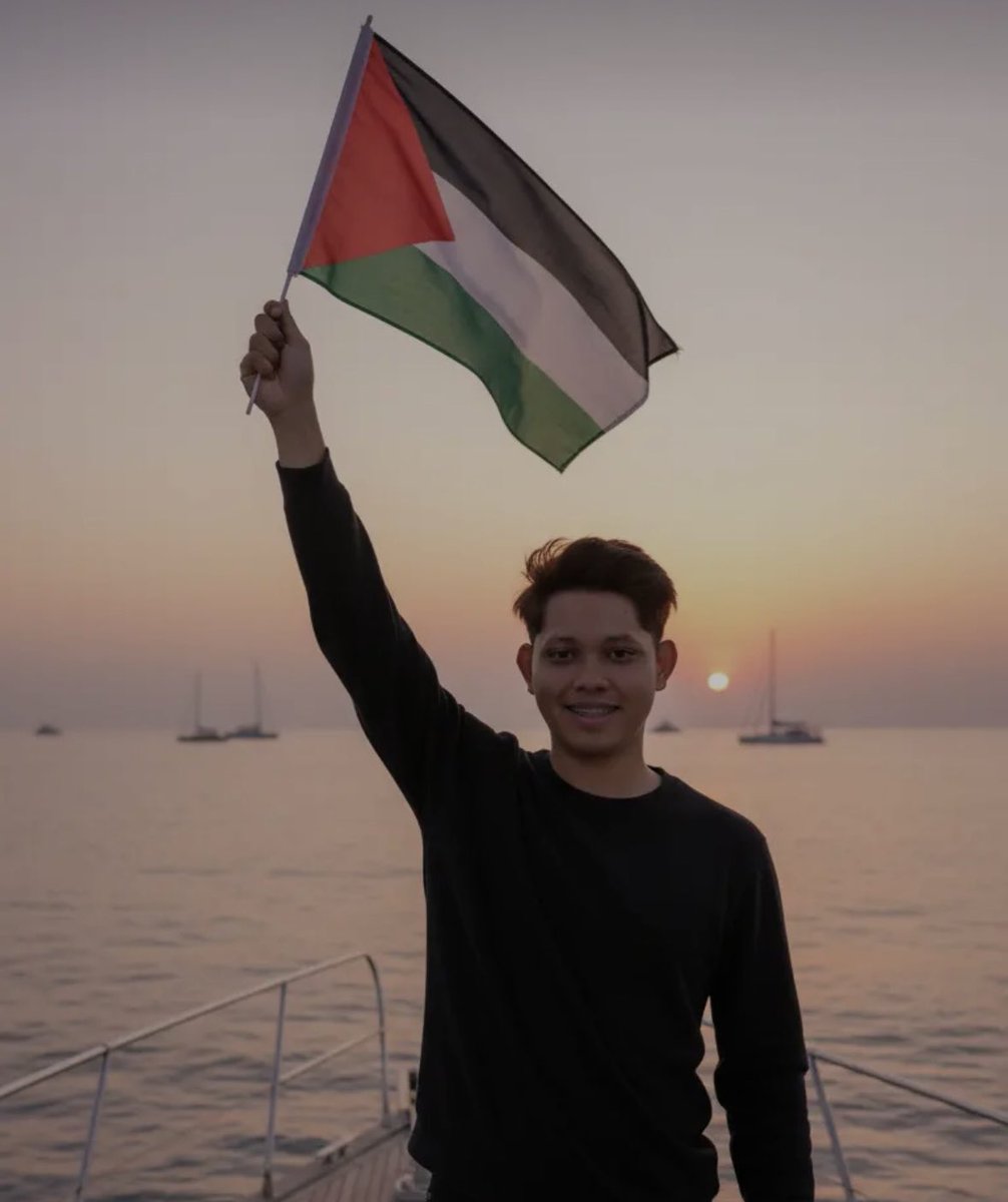 _ssyaf's tweet photo. I don’t care what people say — I’ll always post about Gaza. This isn’t about looking good, it’s about humanity. If you think it’s just for show, then shut up. At least I choose to speak up while many stay silent. Silence is also a choice, and I refuse to be silent. https://t.co/iohrKIju1o
