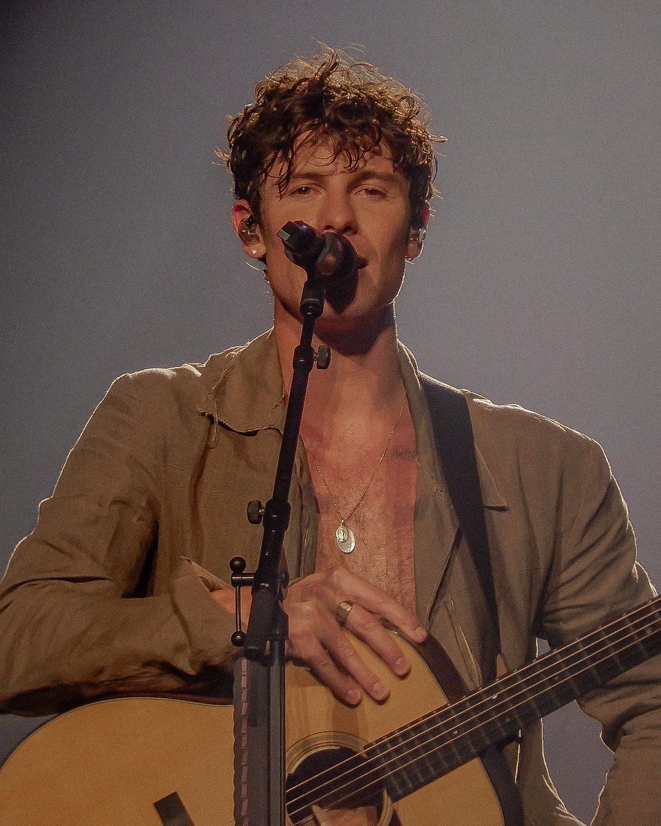marry me, please.
