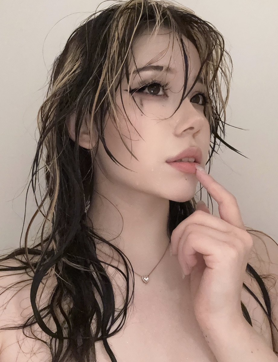 not another shower selfie...