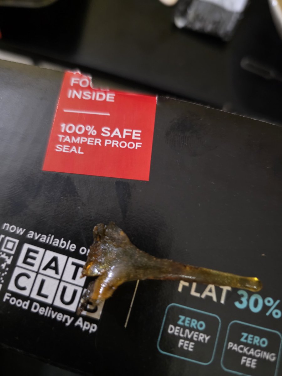 devbanik123's tweet photo. Dear @eatclubsupport Ordered pasta, got a sharp object that tore my tongue! 😠 Put on hold when I complained. 😡 Not cool! 🍝🔪📞 #PastaFail #FoodComplaint #CustomerService 

Order id #XHCRA5V https://t.co/9dHoiZaq53