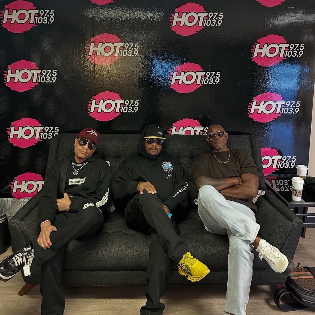 here4urnjoyment's tweet photo. Had a great morning radio interview in Phoenix AZ this morning 💯 I can’t wait for these sold out shows @standuplive  #comedytour #standupcomedy #arizona https://t.co/iT4CF1df2H