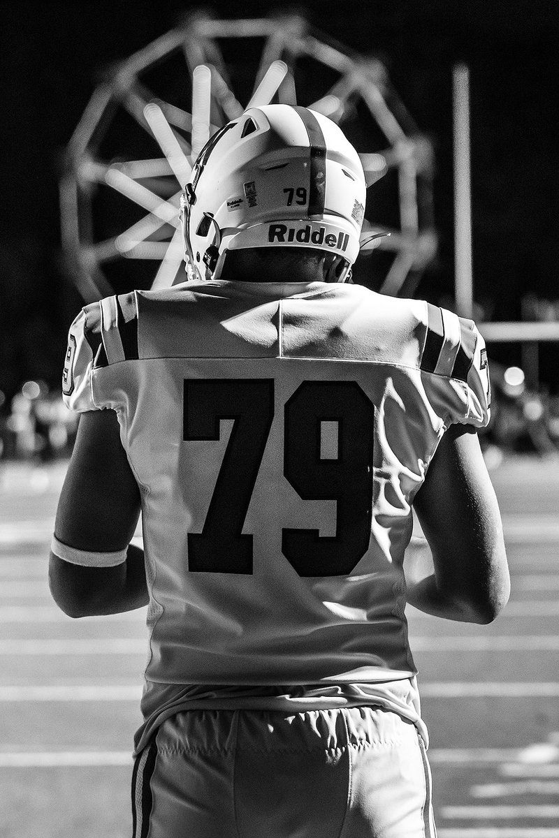 BWilliams032's tweet image. Locked in for Friday Night Lights.  Last week didn’t go our way- but we’re back, better, and more focused! 
Let’s Go Wolverines 🏈 
#LeaveItAllOnTheField
@hwfootball 
@porter_dameon @CoachChavoya @mason_tolliver