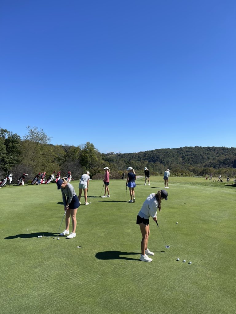 Impossible putting day. I’m not their favorite at the moment.😂