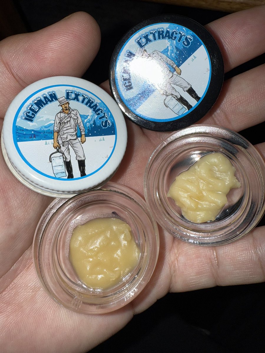 <a href="/Icemanextracts/">Iceman</a> cold cure rosin 

MoonGlow
Samoa Cookies 

Can’t wait to have some time to dive into both of these they smell great the MoonGlow is getting dabbed immediately 🙏

Thanks <a href="/terpsnob559/">Glock</a> for the alley oop 🤝🙏

#ismokeloud