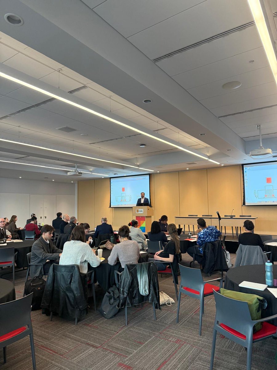 REPAM_OIF's tweet image. La Représentante de l’#OIF pour les Amériques, Mme Zahra Kamil Ali, a ouvert le 3 oct. le colloque « Penser les polycrises » à l’@Universitelaval 🌍.Soutenu par l’OIF, il réunit chercheurs pour réfléchir aux défis et à la paix durable. #Francophonie #Polycrises #PaixDurable