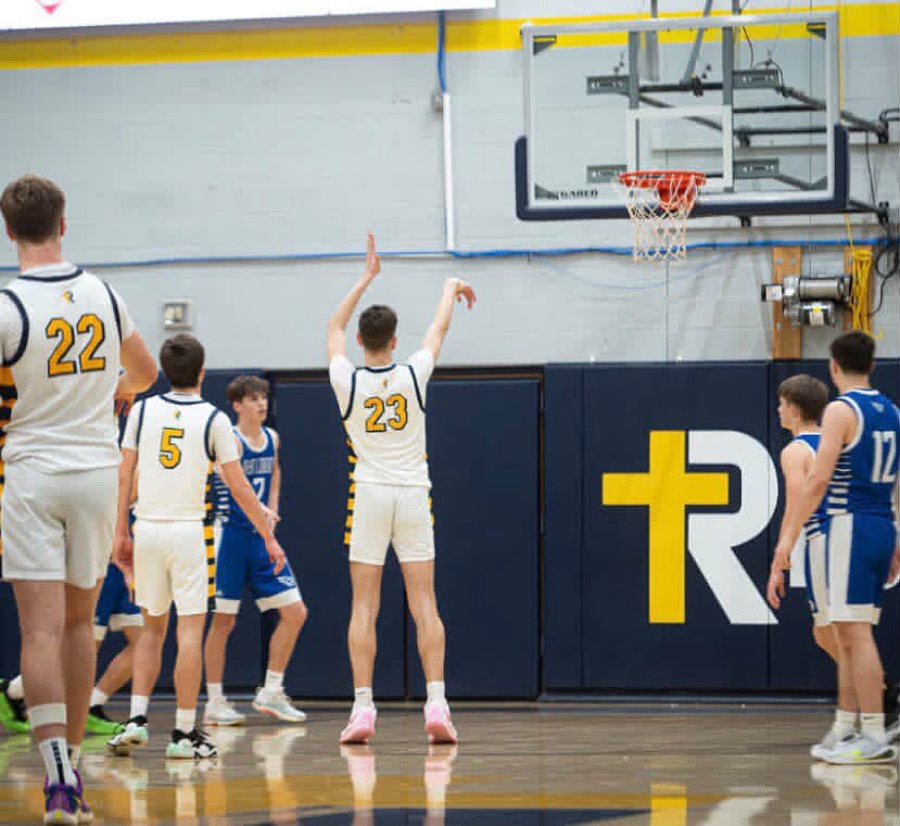 ‘28 Ben Wade (<a href="/Ben_Wade2/">Ben Wade</a>) of Iowa City Regina (IA) / Breakaway will take an unofficial visit to Illinois on October 19th, he tells me.