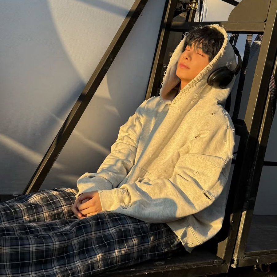 DBT0205's tweet image. 🐈‍⬛