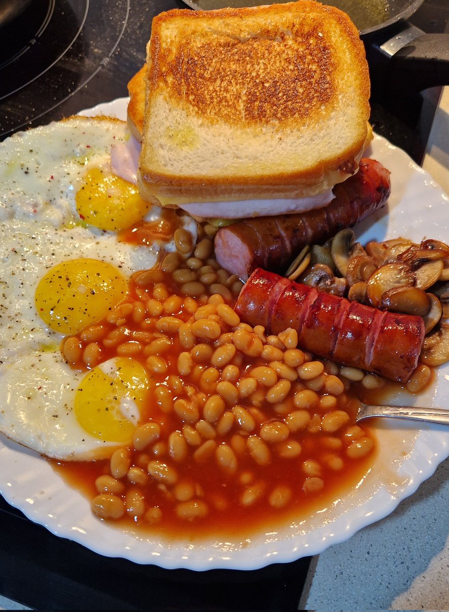Full English breakfast done right